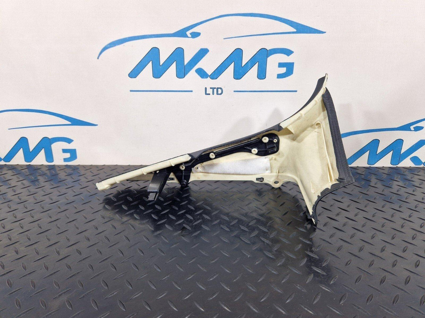 10-18 AUDI A7 4G S-LINE OEM RIGHT SIDE PILLAR TRIM 4G8867246