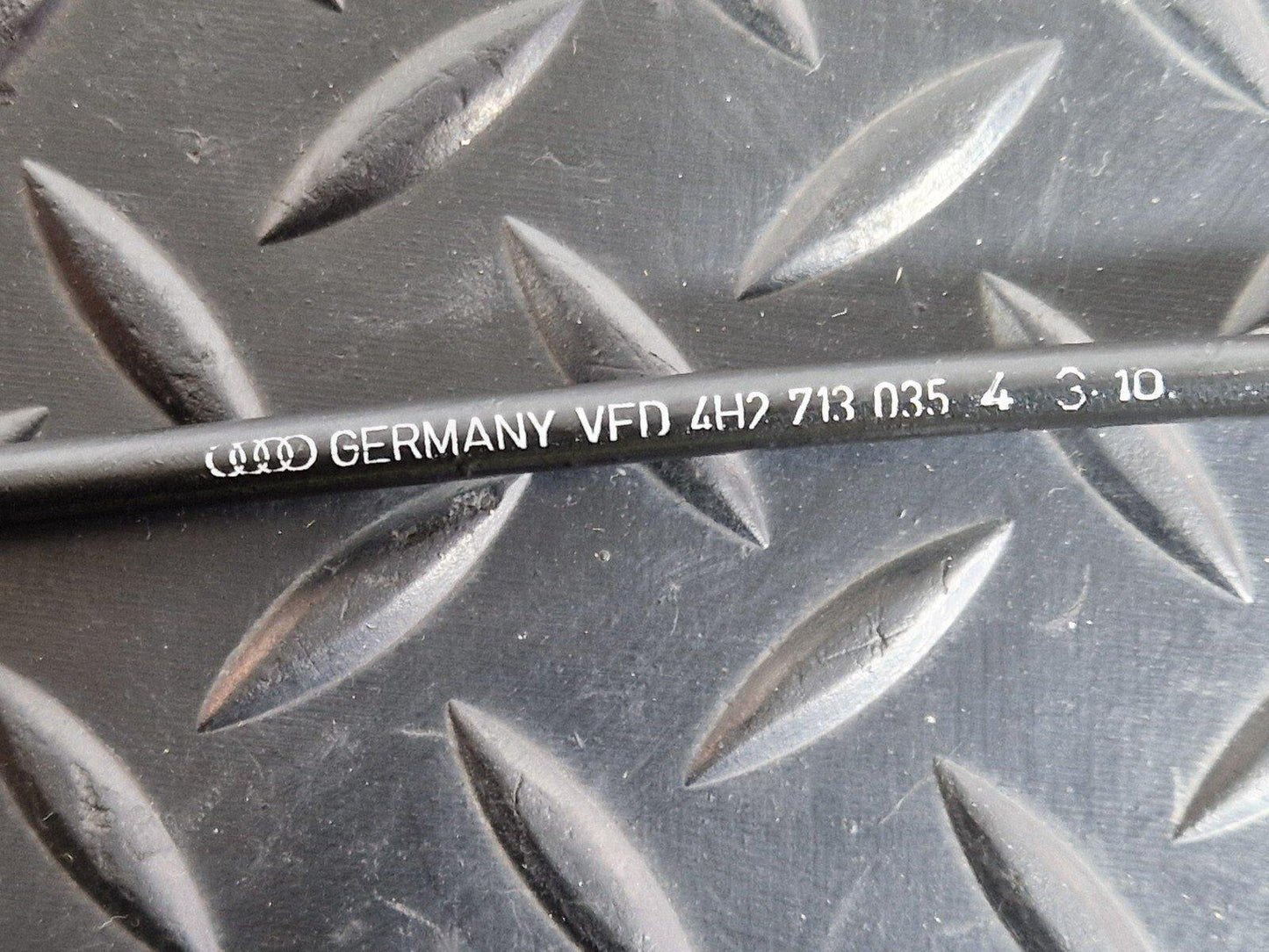10-17 AUDI A8 4H PARKING GEAR RELEASE CABLE 4H2713035
