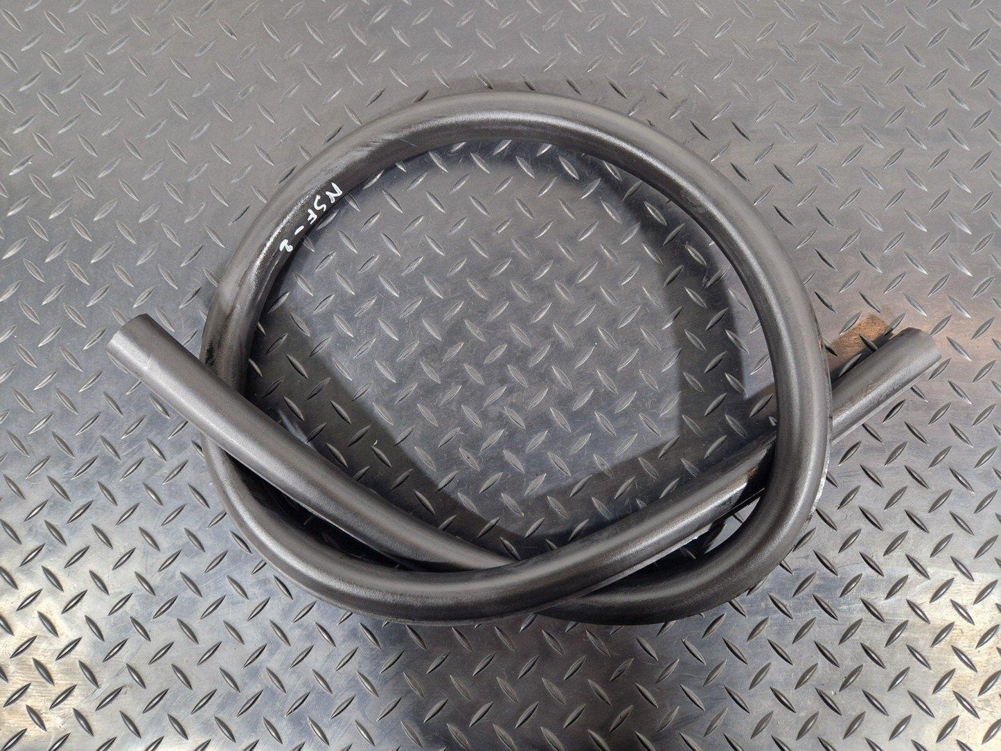 10-18 AUDI A7 4G S-LINE GENUINE FRONT LEFT NSF RUBBER WEATHER SEAL 4G8831707A