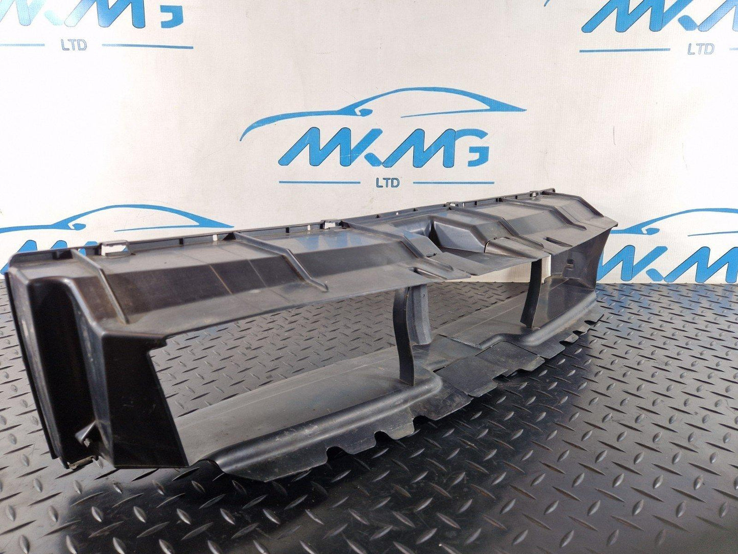 BMW 6 SERIES F06 F12 F13 SLAM PANEL LOWER AIR INTAKE RADIATOR DUCT FRAME 187798