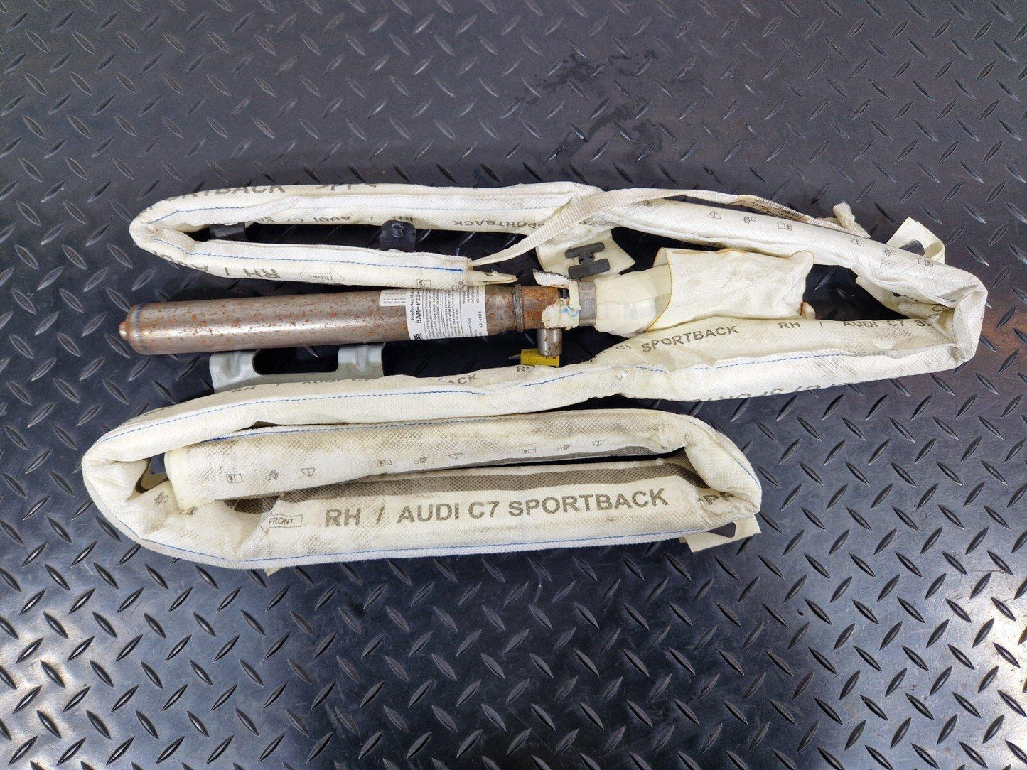 10-18 AUDI A7 4G S-LINE RIGHT / DRIVER SIDE ROOF CURTAIN SAFETY BAG 4G8880742B