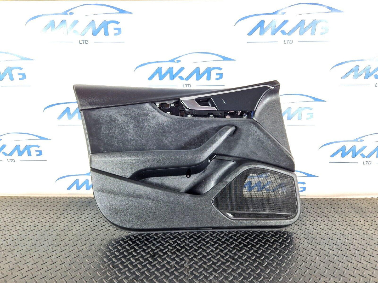 16-19 AUDI A4 B9 S-LINE GENUINE FRONT PASSENGER SIDE DOOR CARD PANEL 8W0867133