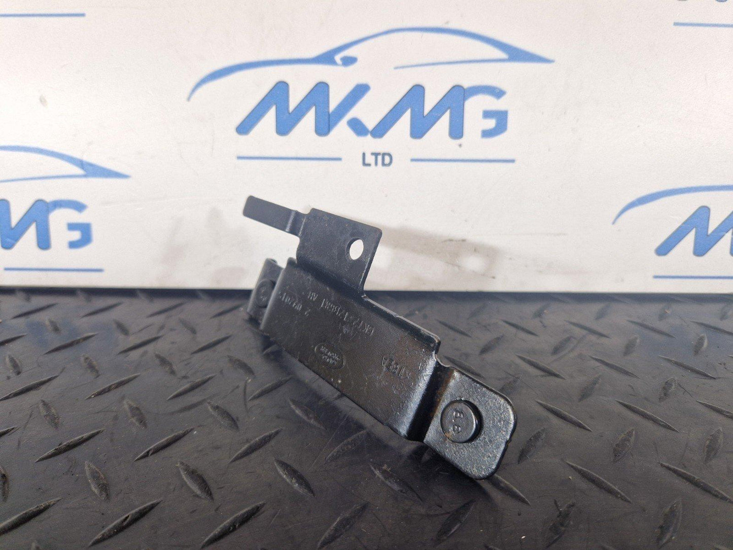 14-19 LAND ROVER L550 DISCOVERY SPORT CAMSHAFT SENSOR BRACKET GK7212B681AB