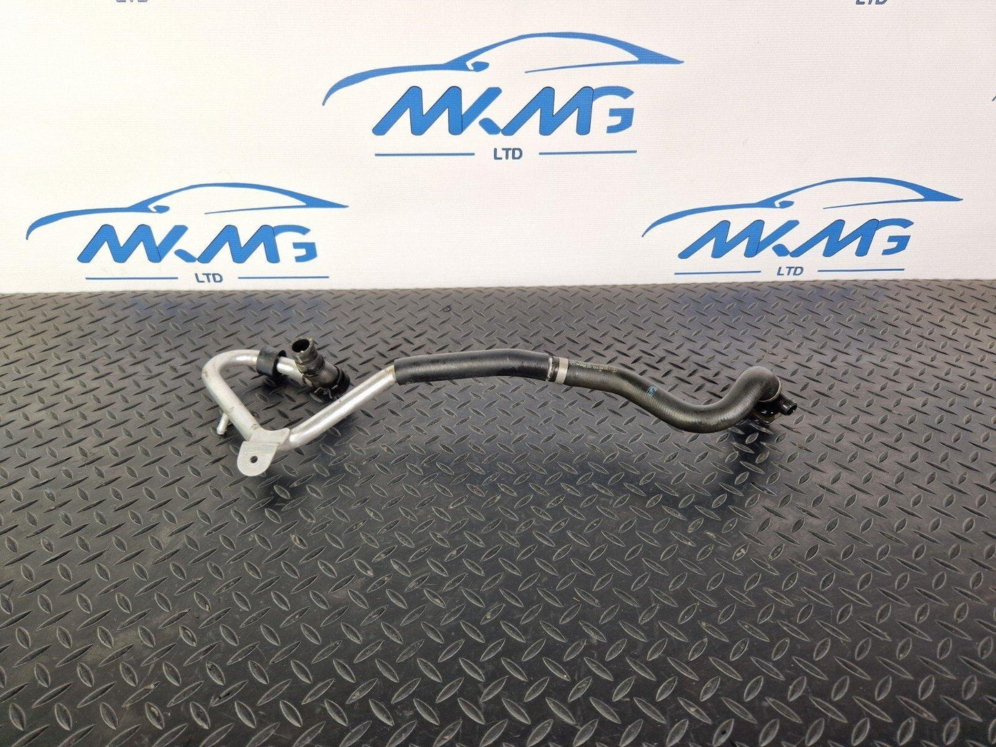 14-21 MERCEDES BENZ C220d W205 OEM COOLANT RADIATOR HOSE PIPE A2058303102