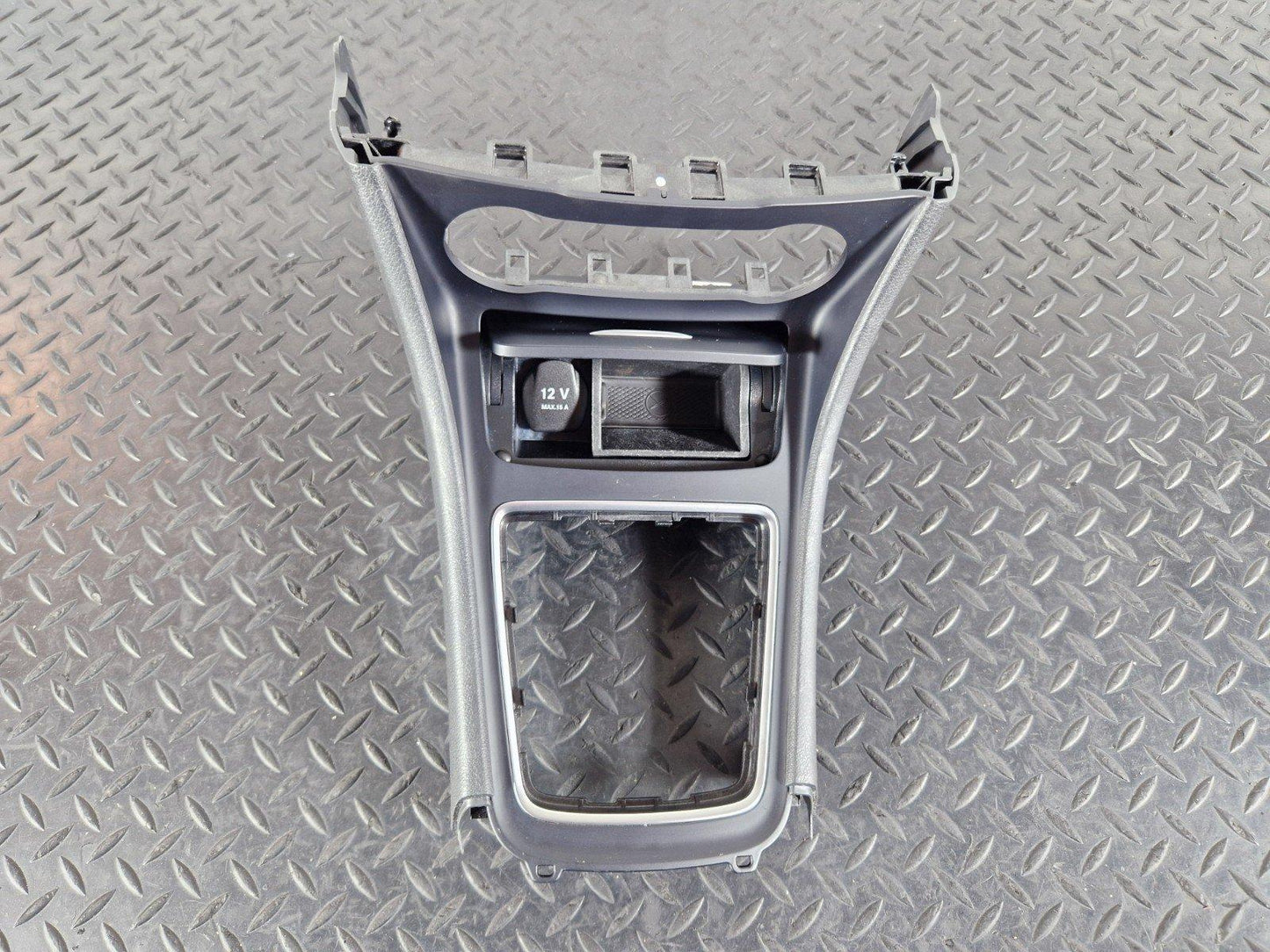 11-19 MERCEDES BENZ ML W166 CENTRE CONSOLE GEARSTICK SURROUND TRIM A1766800871