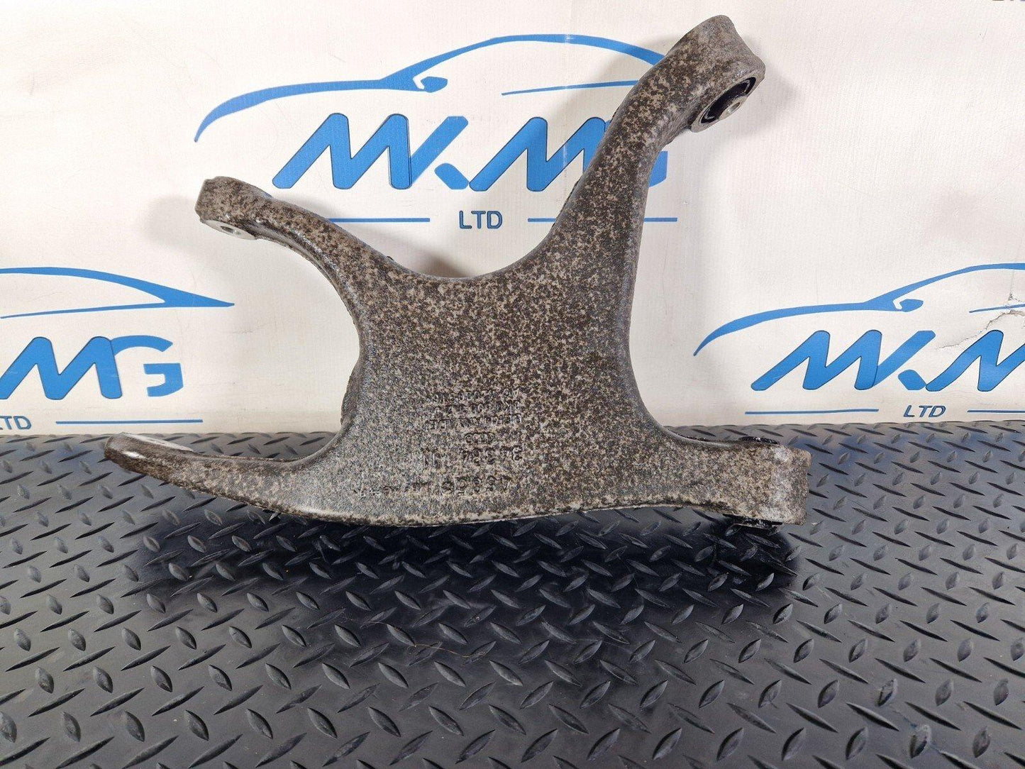 12-18 AUDI A6 C7 REAR RIGHT CONTROL ARM 8K0505312J