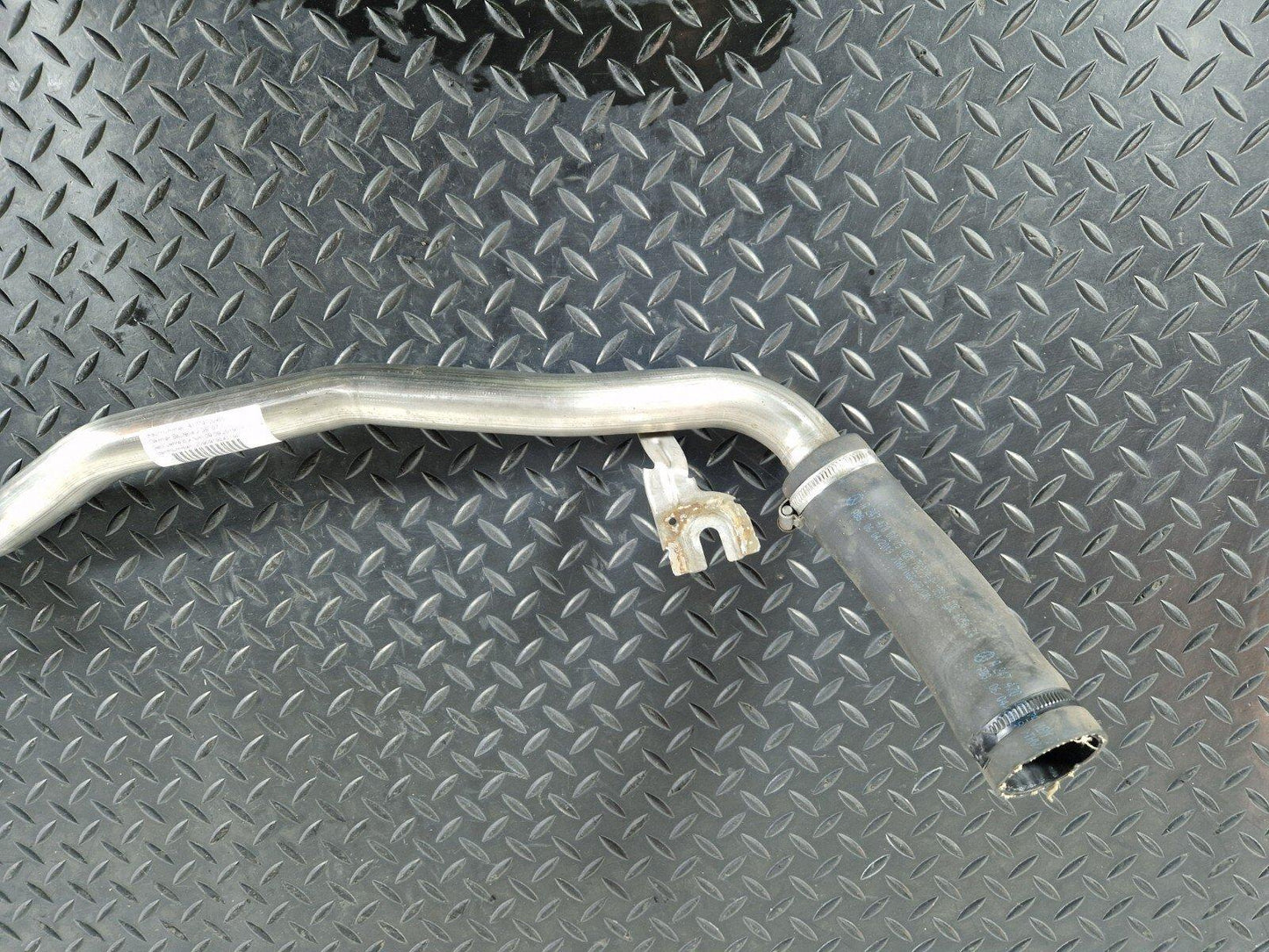 19-ON MERCEDES BENZ A CLASS W177 FUEL TANK FILLER PIPE LINE HOSE A1774700400