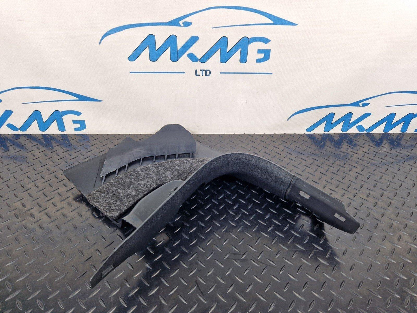 16-23 AUDI S5 COUPE FRONT RIGHT KICK TRIM PANEL 8W6867272