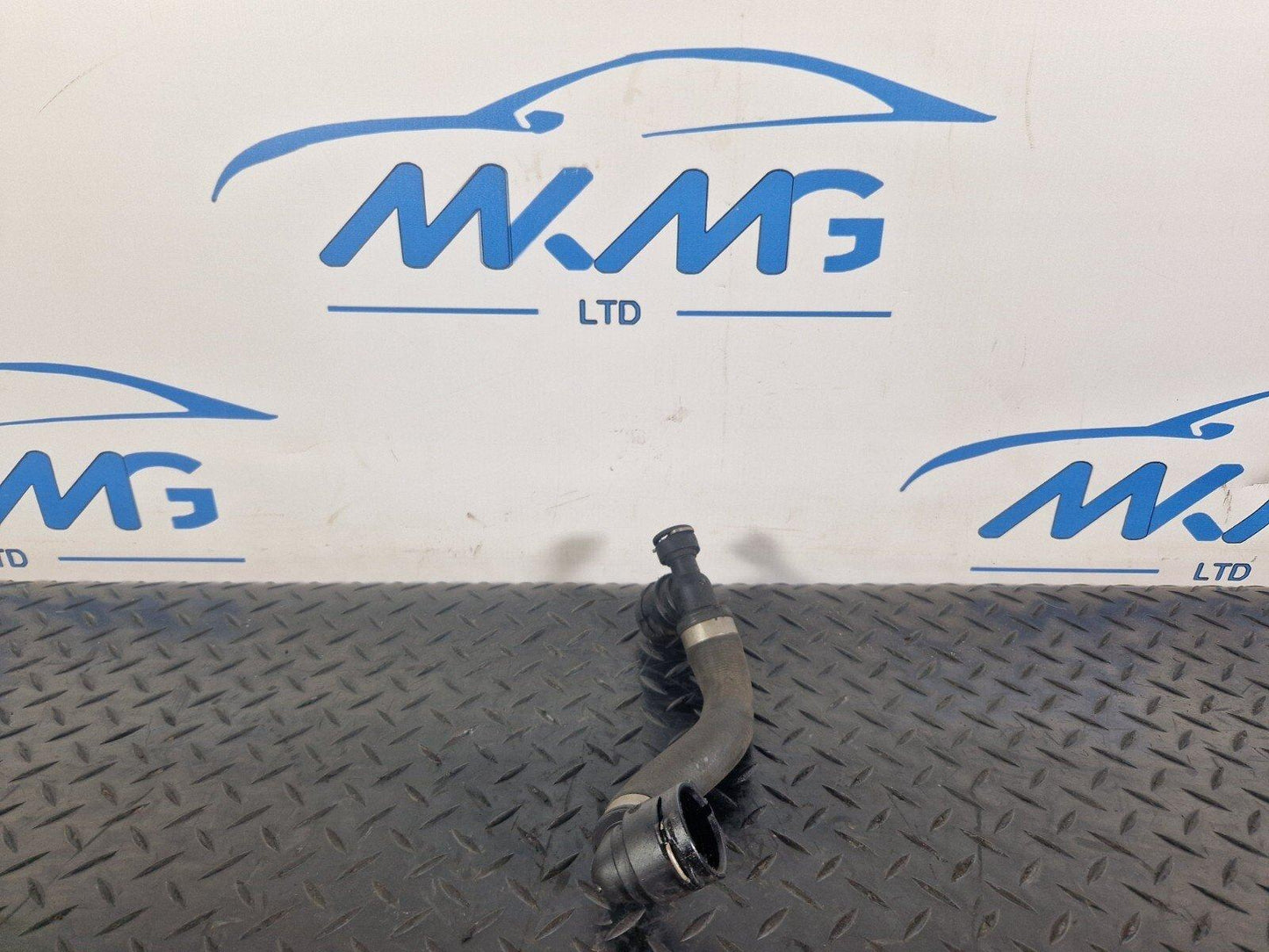 14-21 MERCEDES BENZ C W205 GENUINE COOLANT PIPE HOSE A2055010891