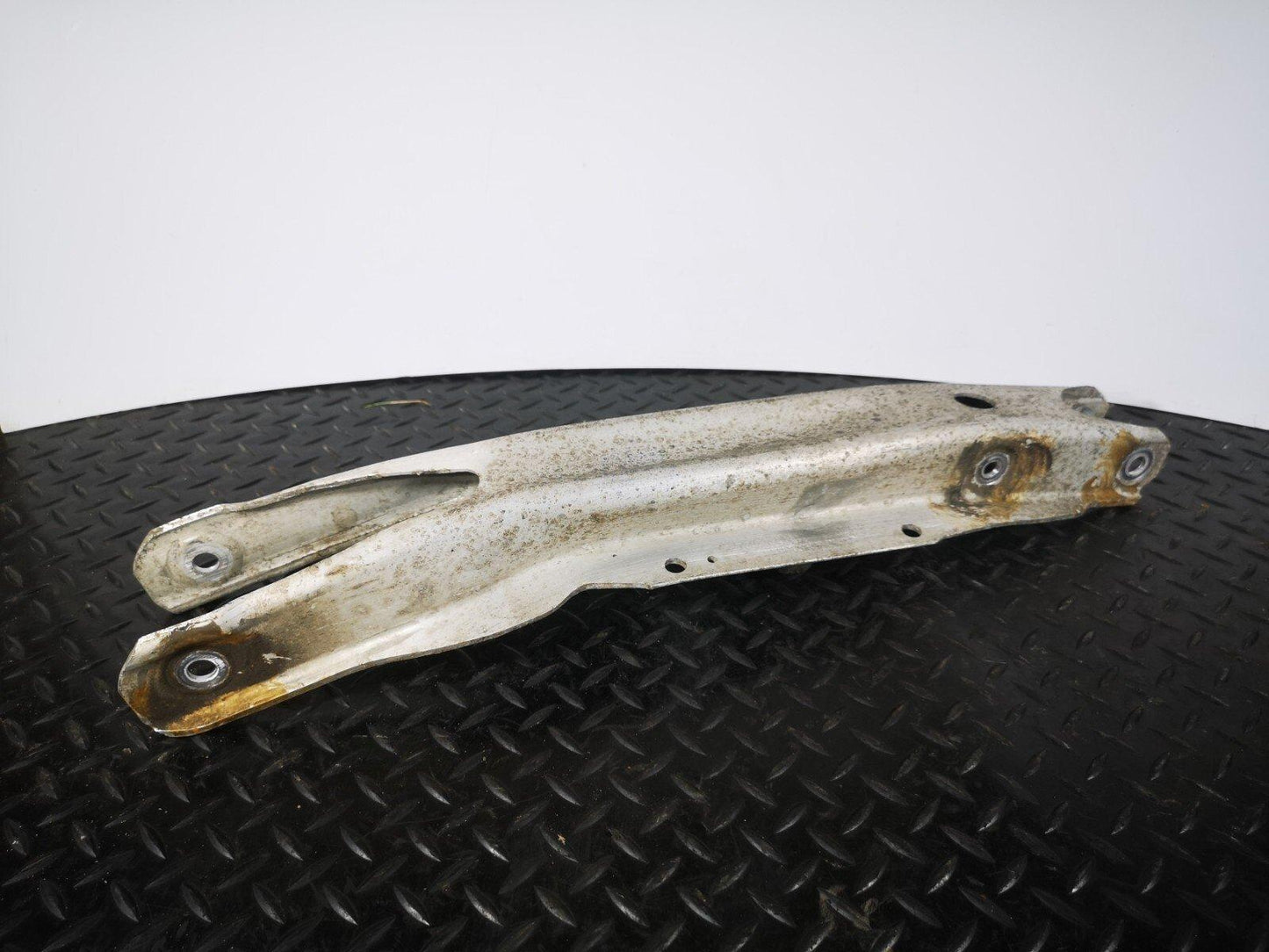 MERCEDES A B CLA W246 W176 C117 REAR LOWER CONTROL ARM SPRING LINK A2463520202
