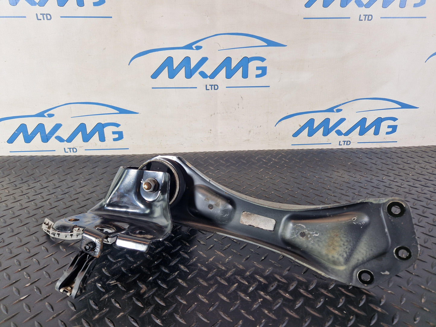 2019 -Mercedes B200d B-Class W247 Rear Right Control Arm A1773523200 A2473520800