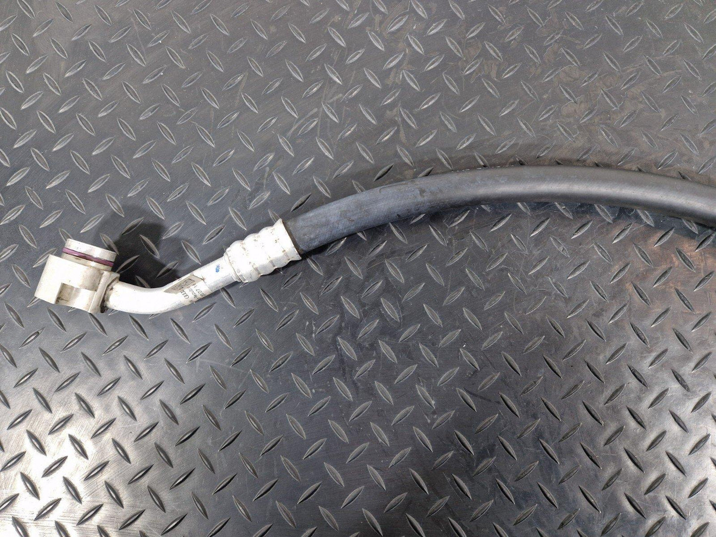 16-19 AUDI A4 AVANT B9 S-LINE AIR CONDITIONING AC PIPE HOSE LINE 8W0816743D