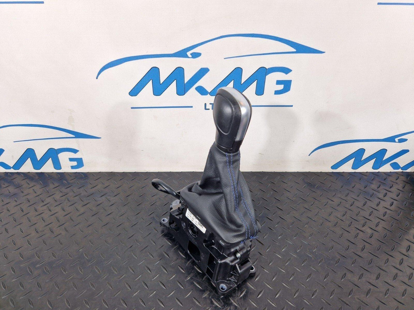 17-20 VW GOLF MK7.5 GEAR SELECTOR MECHANISM SHIFTER WITH KNOB 5QE713025AF