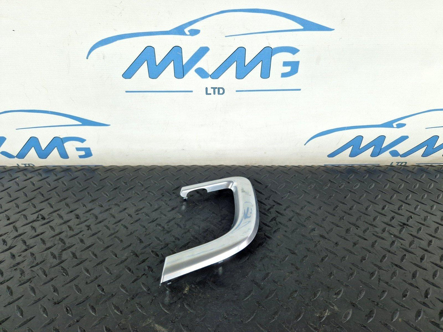 14-19 LAND ROVER L550 GENUINE N/S/F FRONT LEFT DOOR PANEL TRIM FK72237B07A