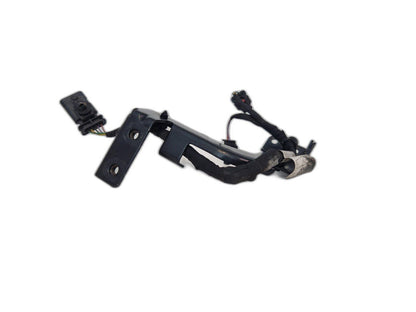 15-21 JAGUAR F-PACE GENUINE XF VELAR FASTENER BRACKET G4D39L456AD