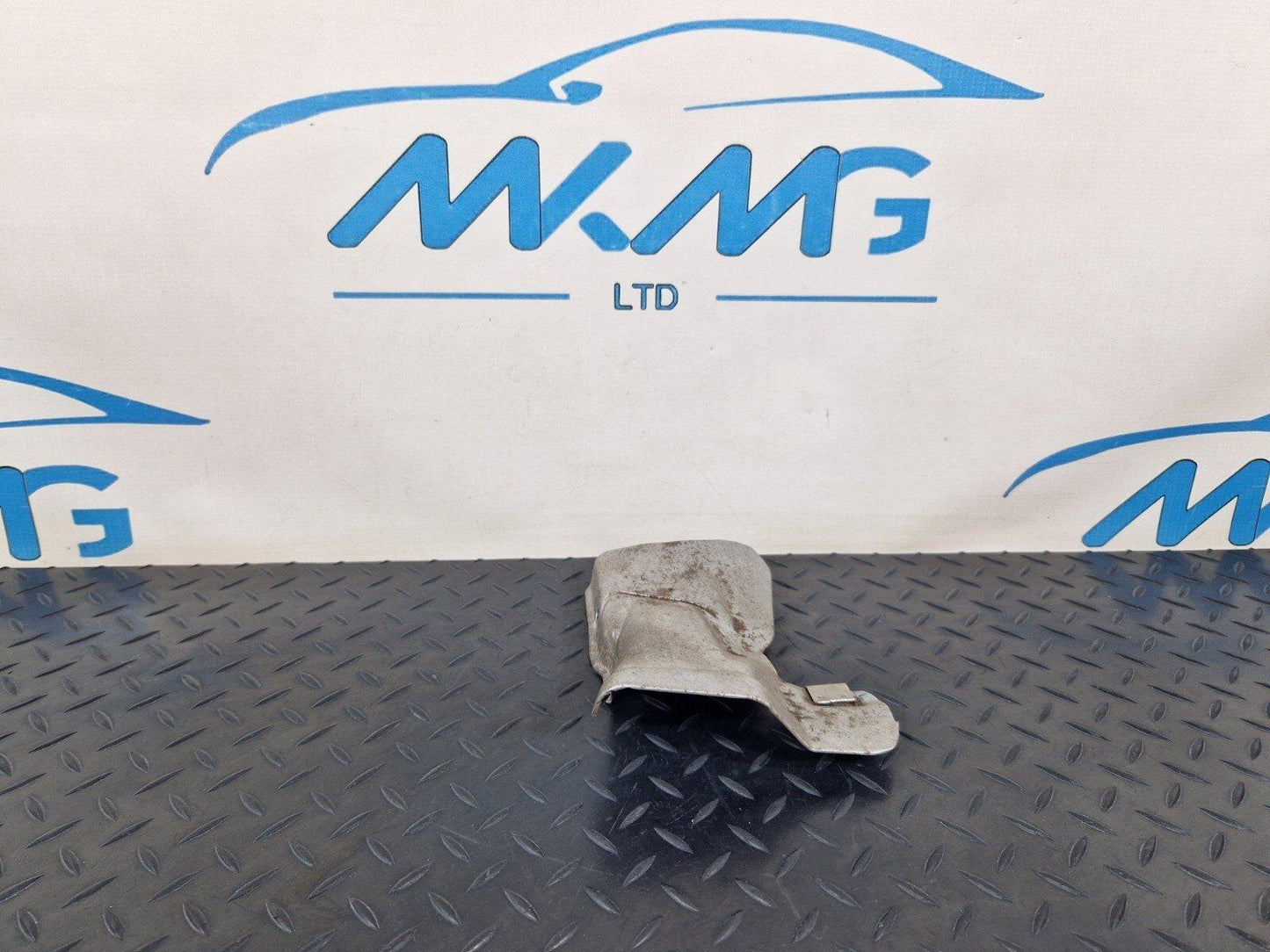 14-21 MERCEDES BENZ C220d W205 GENUINE ENGINE HEAT SHIELD COVER A6510960168EK