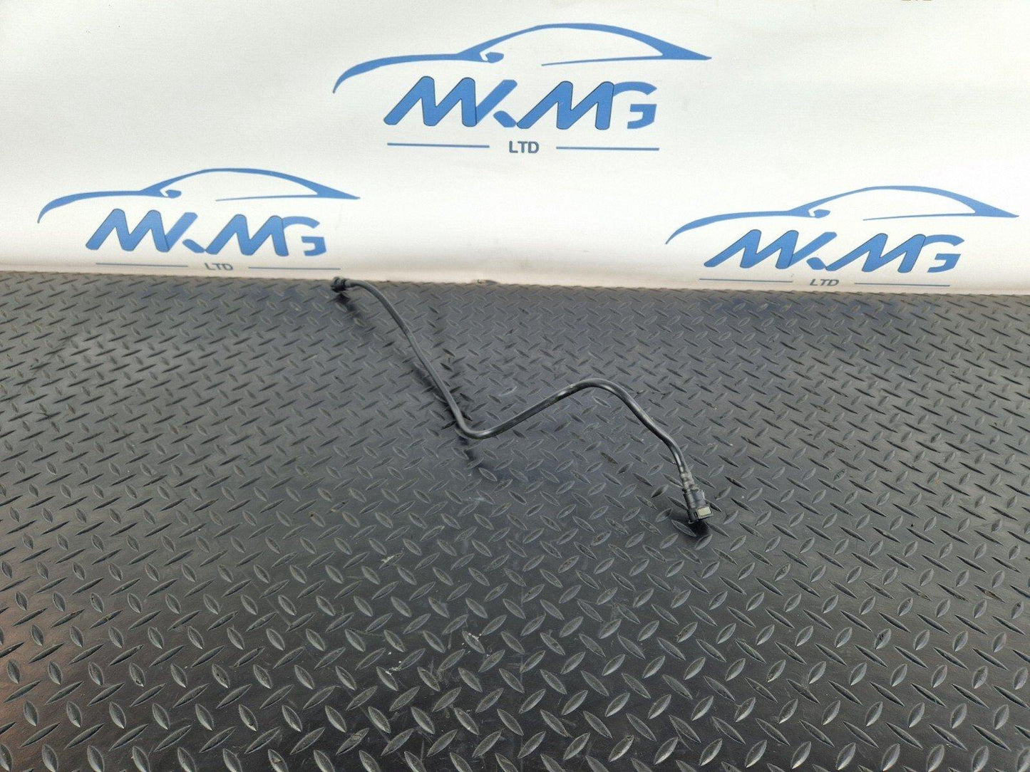 12-18 BMW 3 SERIES F30 F31 LCI AdBlue Pipe Tube R-20639AB R24619