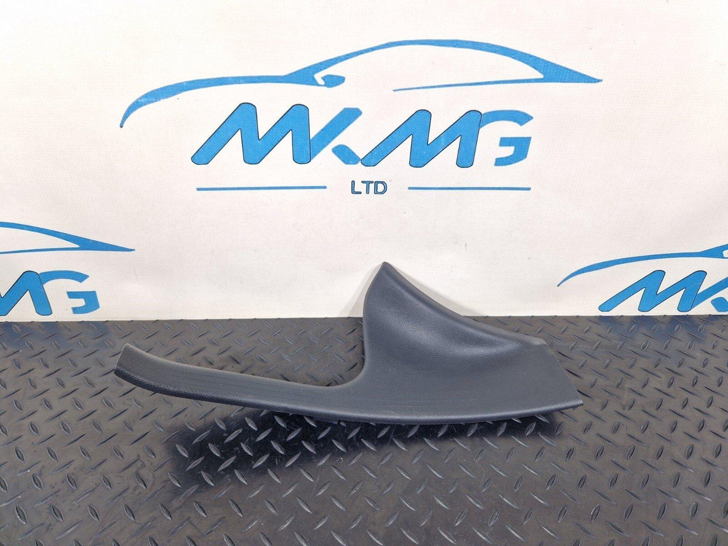 14-21 MERCEDES BENZ C200 W205 REAR LEFT SIDE INNER SILL COVER PANEL A2056860136