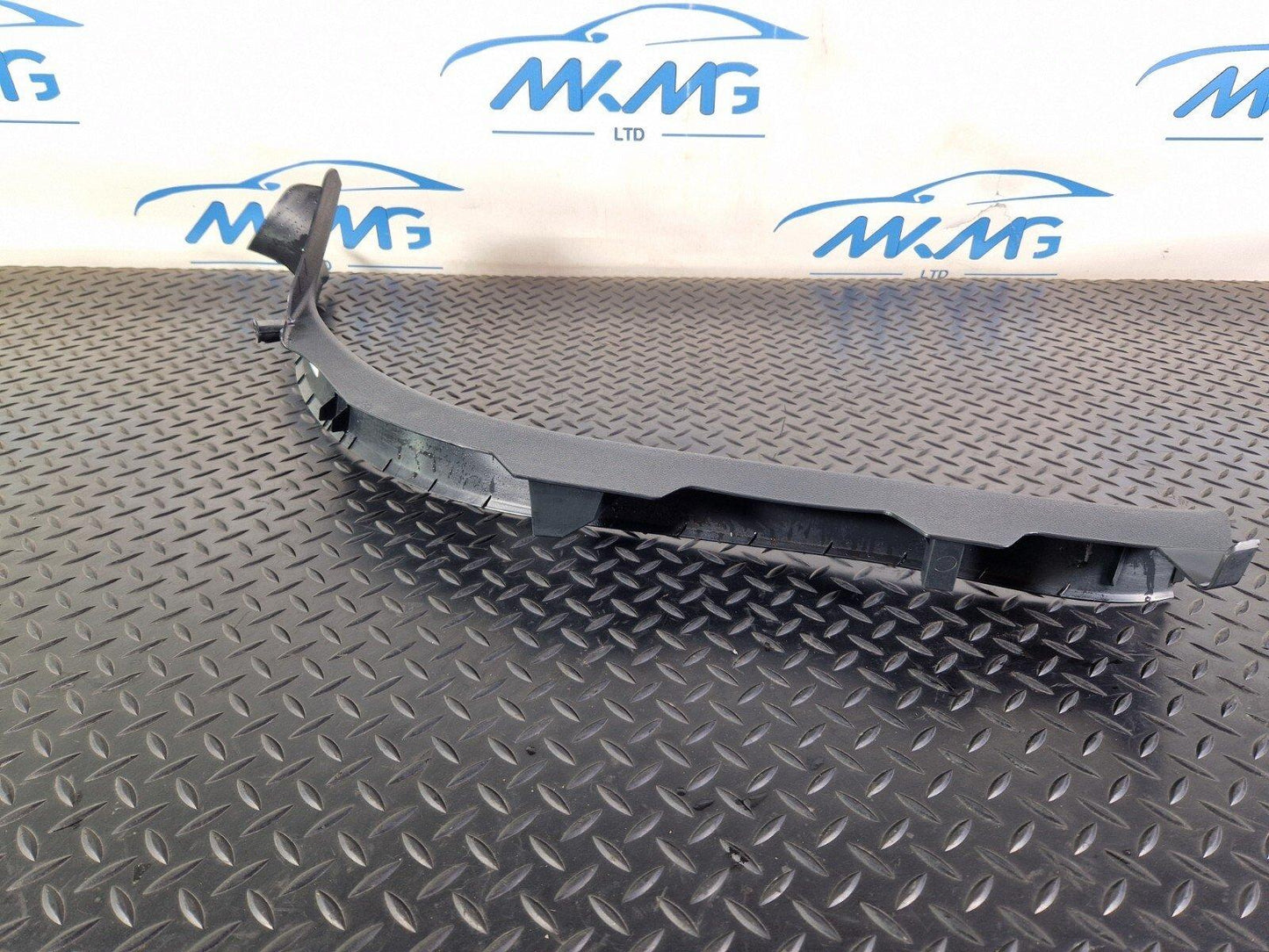 10-18 AUDI A7 4G S-LINE REAR RIGHT OSR C PILLAR LOWER SILL TRIM COVER 4G8867768A