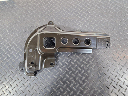 14-21 MERCEDES BENZ C200 W205 BOOT TRUNK FLOOR RIGHT SUPPORT BRACKET A2056100002