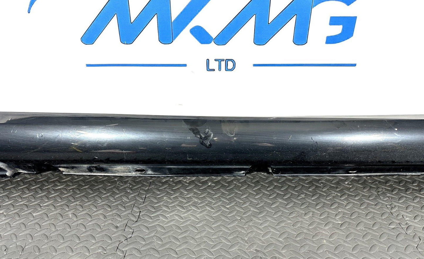 14-21 MERCEDES BENZ C300 W205 GENUINE RIGHT SIDE SKIRT IN BLACK A2056900240