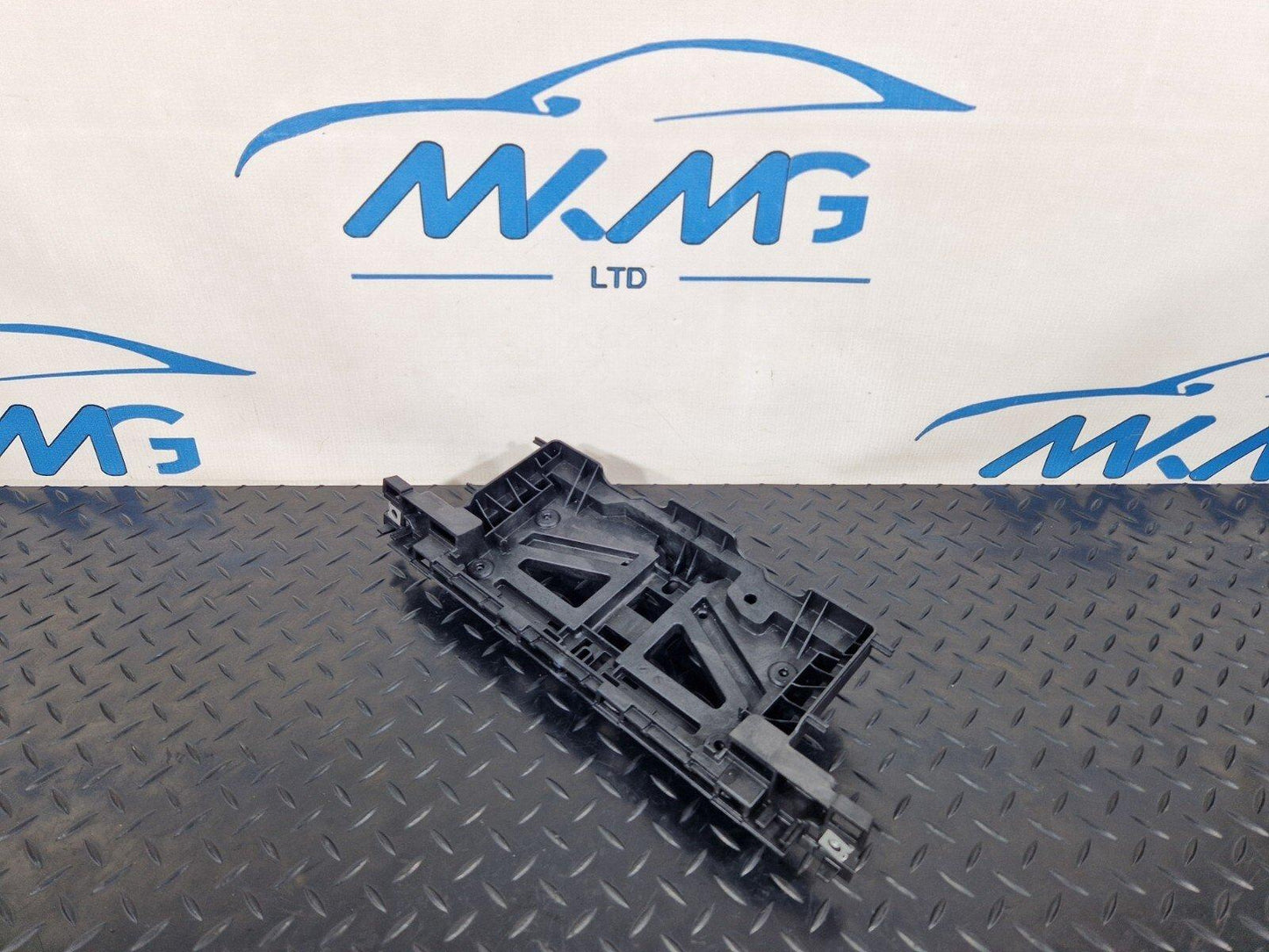16-23 AUDI S5 A5 F5 B9 GENUINE MMI SCREEN MOUNT BRACKET