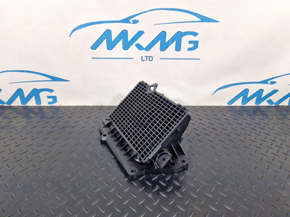 16-19 AUDI A4 AVANT B9 S-LINE OEM FRONT AIR INTAKE DUCT VENT 8W2819904A