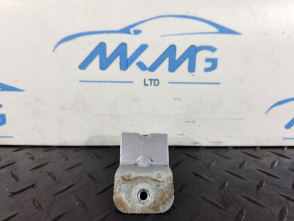 16-19 AUDI A4 B9 GENUINE FRONT WING BRACKET FITS LEFT & RIGHT 8W0821471