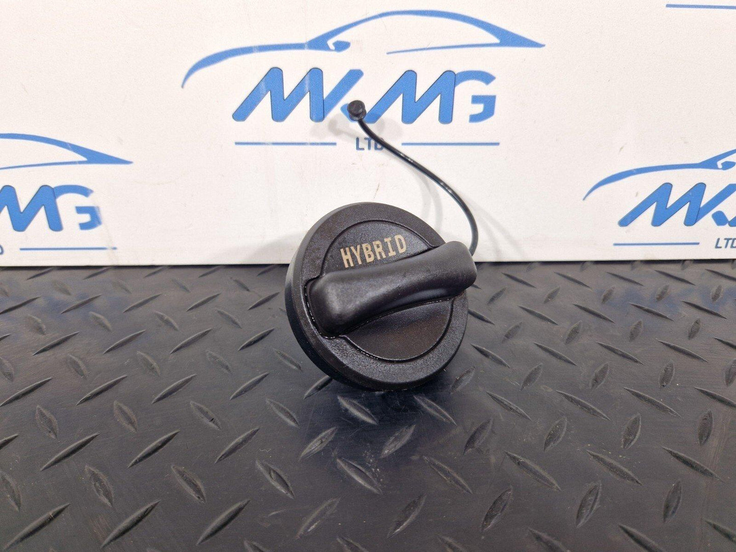 19-ON MERCEDES BENZ CLA C118 HYBRID FUEL TANK FILLER CAP A0004700900