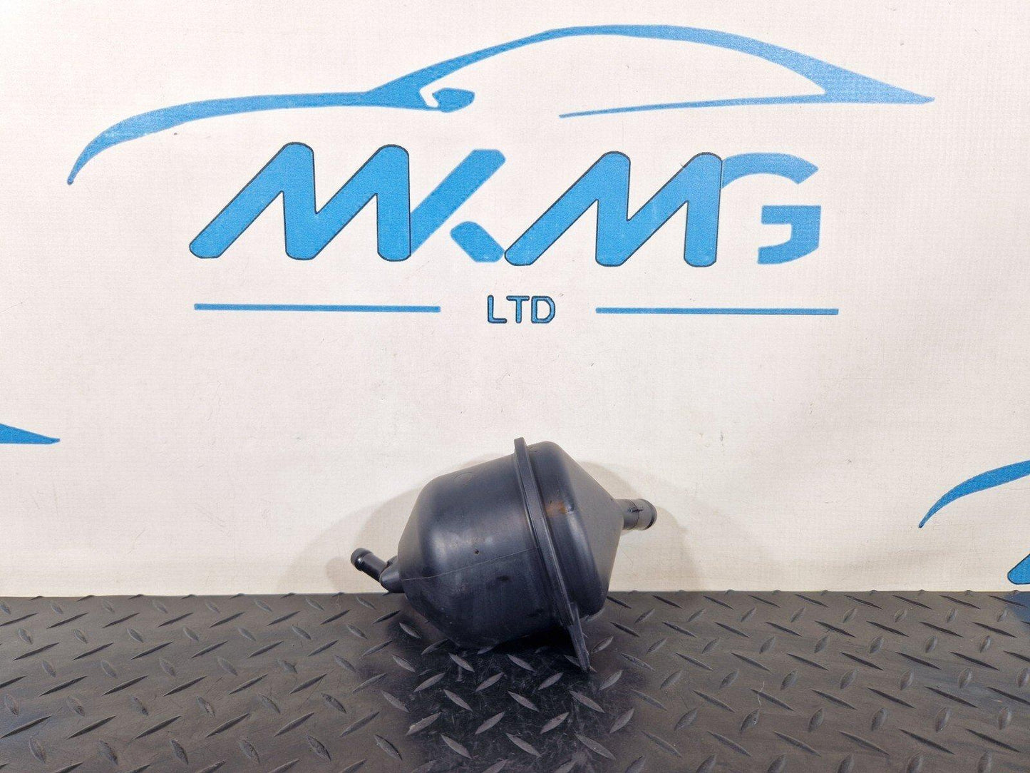 10-17 AUDI A8 4H POWER STEERING PUMP LOWER OIL TANK RESERVOIR 4H0422373A