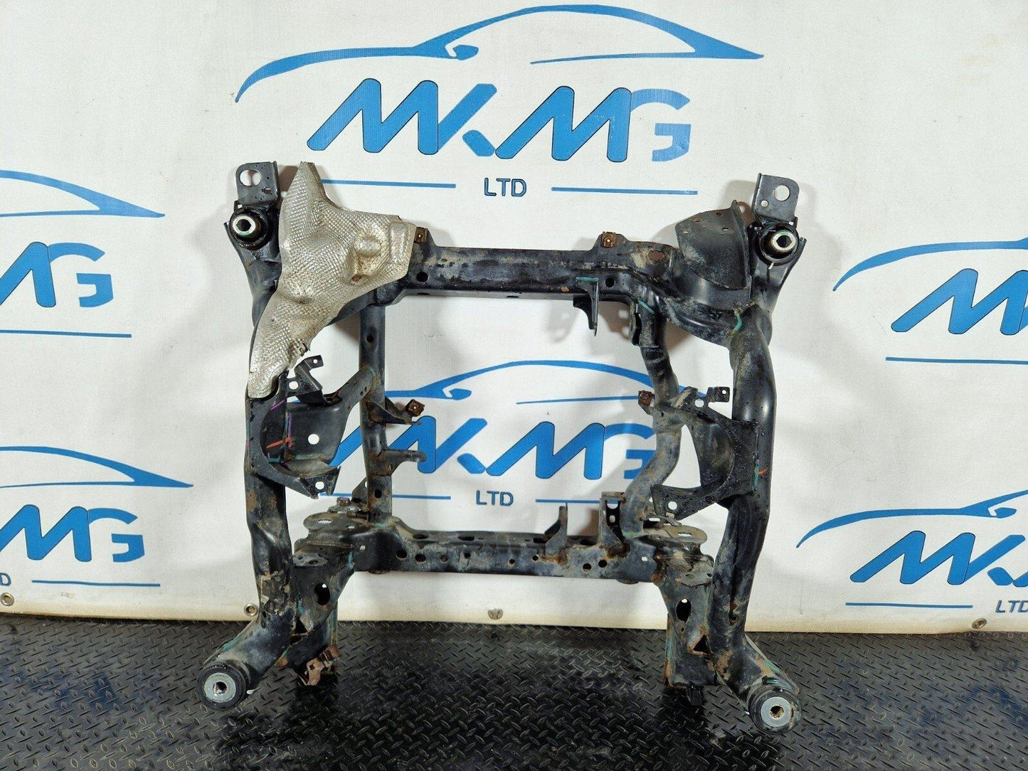11-19 MERCEDES BENZ ML W166 GENUINE FRONT SUBFRAME A1663302000