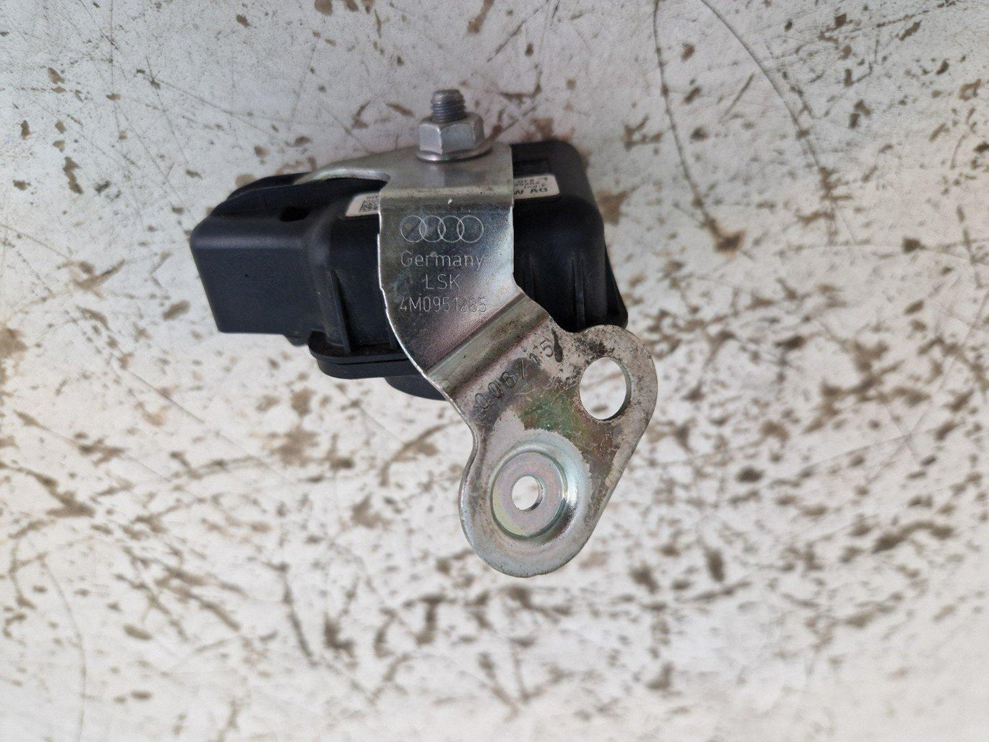 16-20 AUDI Q7 4M GENUINE OEM ANTI THEFT ALARM SIREN HORN SIGNAL 4M0951285