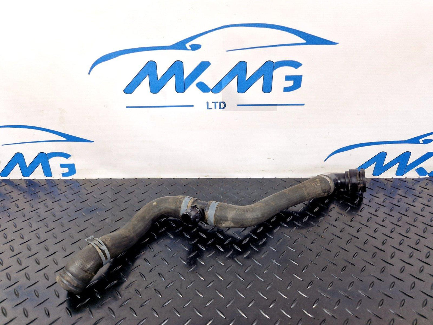 16-19 AUDI A4 B9 S-LINE QUATTRO WATER COOLANT PIPE 8W0121140 8W0122293H