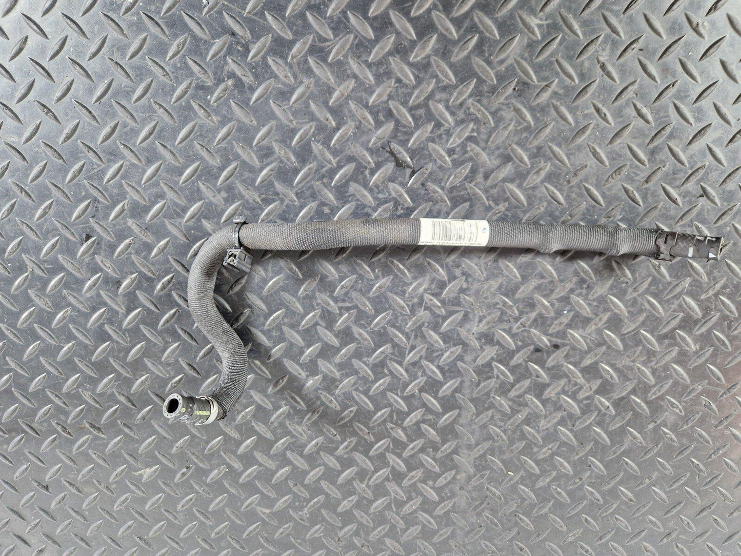 10-17 AUDI A8 4H POWER STEERING HOSE 4H0422891M