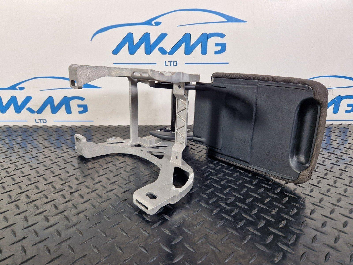 16-19 AUDI A4 B9 FRONT CENTRE CONSOLE BLACK CLOTH ARM REST 8W0864283A