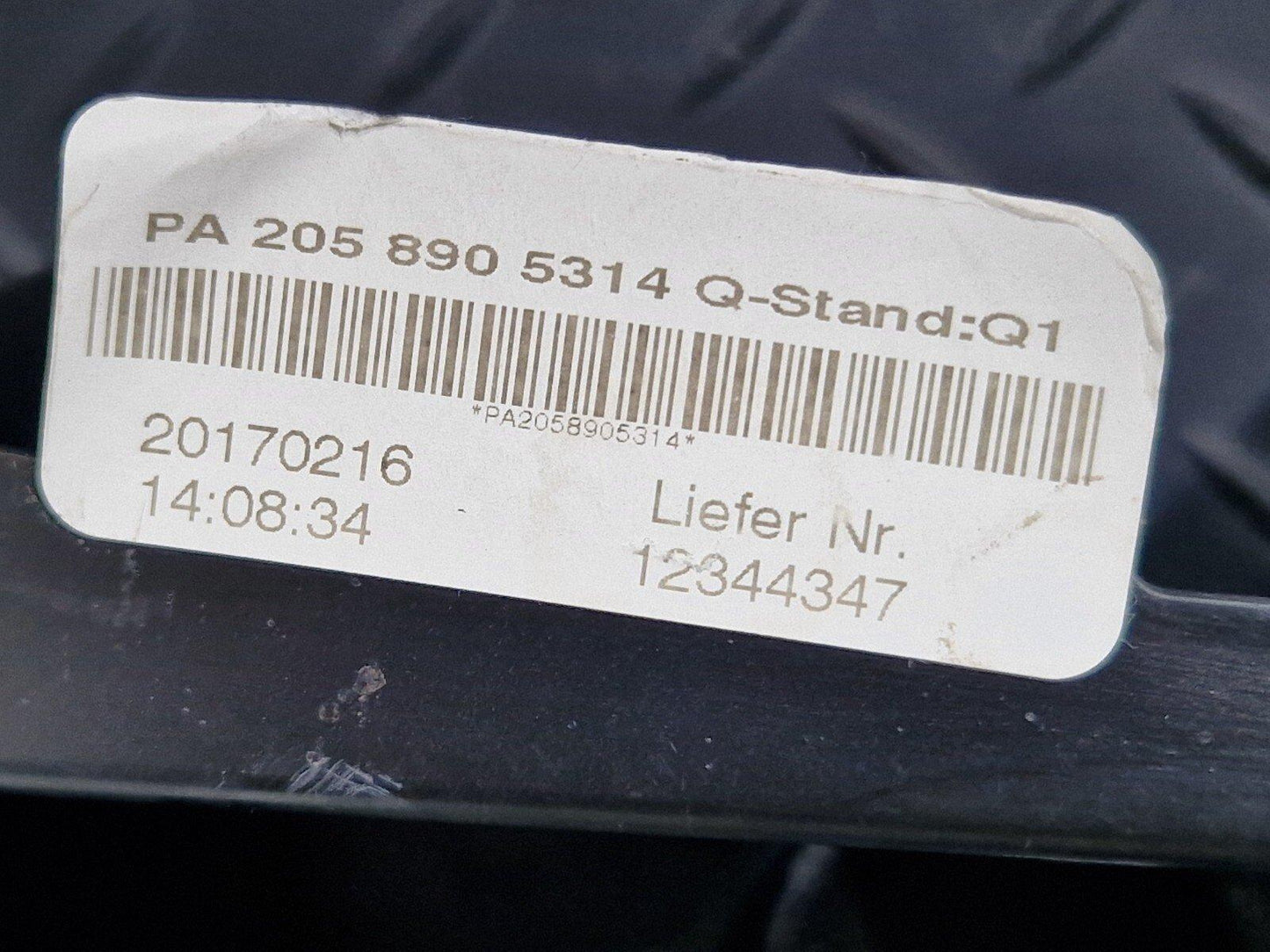 14-21 MERCEDES BENZ C200d W205 GENUINE TRUNK BOOT TOOL STORAGE TRAY A2058990014