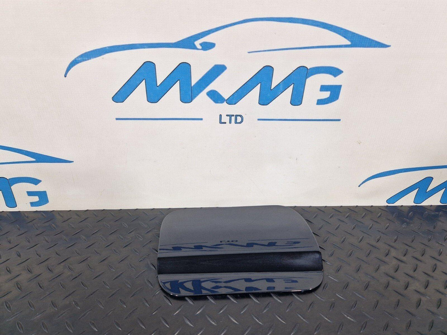 11-18 BMW 6 SERIES F06 GENUINE FUEL TANK FILLER FLAP CAP LID COVER