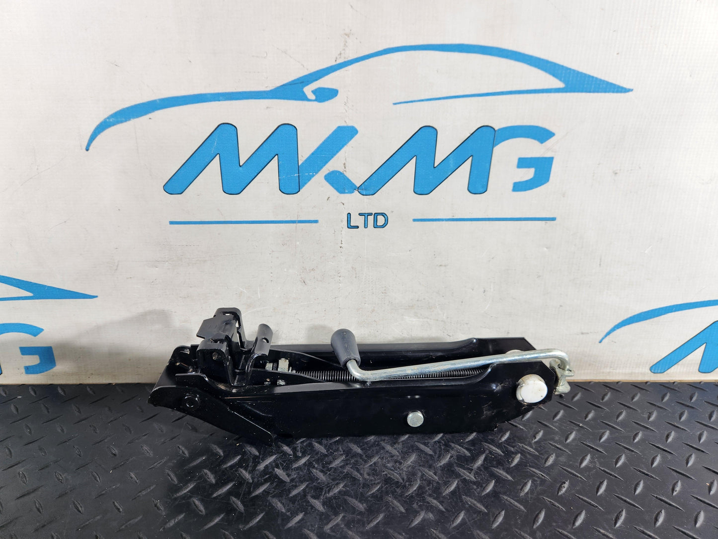 Skoda Octavia MK2 FL (1Z) Station Wagon Jack Tool Kit 1Z0012115B 1K0011031S