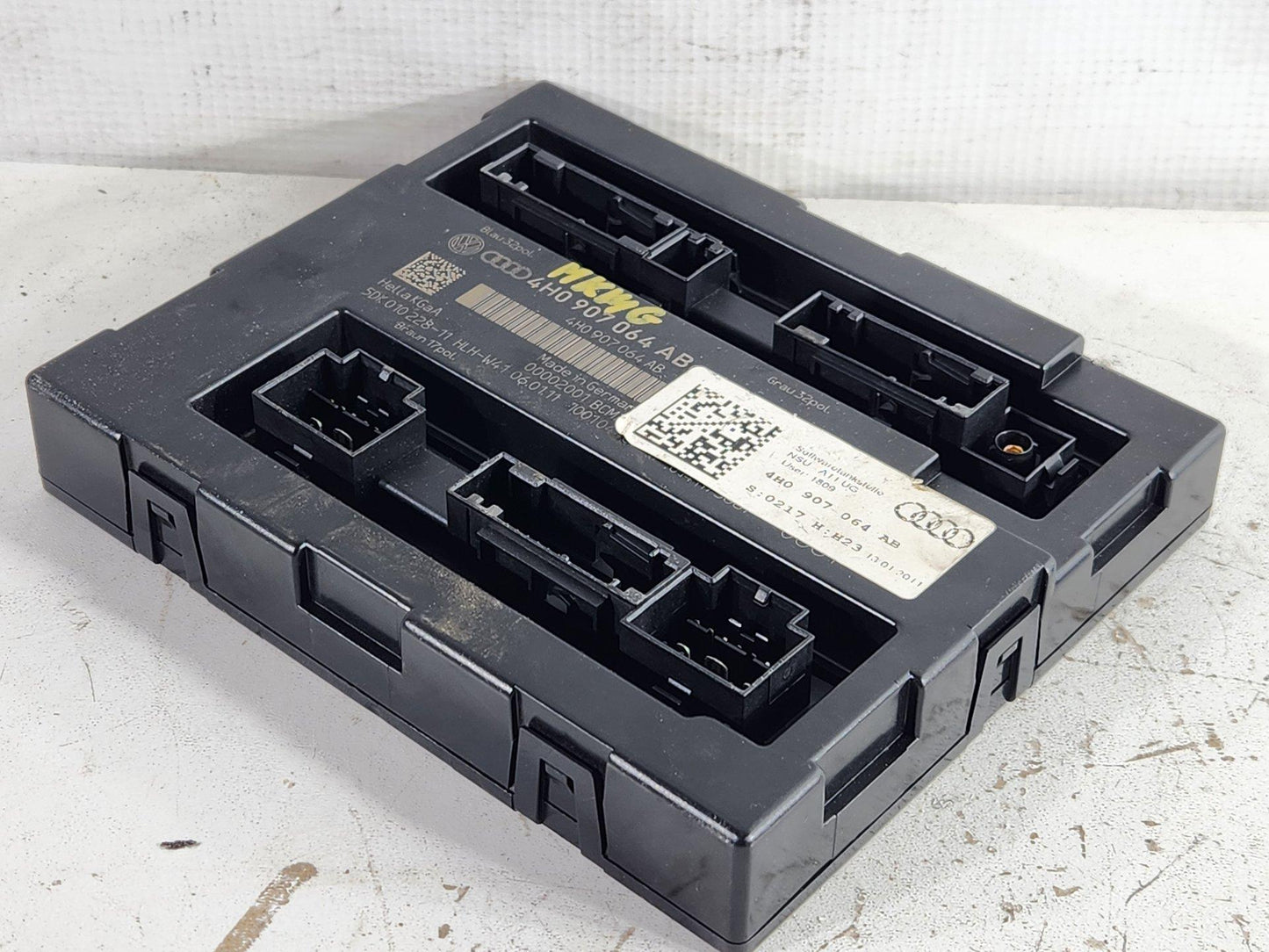 Audi A8 Genuine Convenience Control Module Unit 4H0907064AB