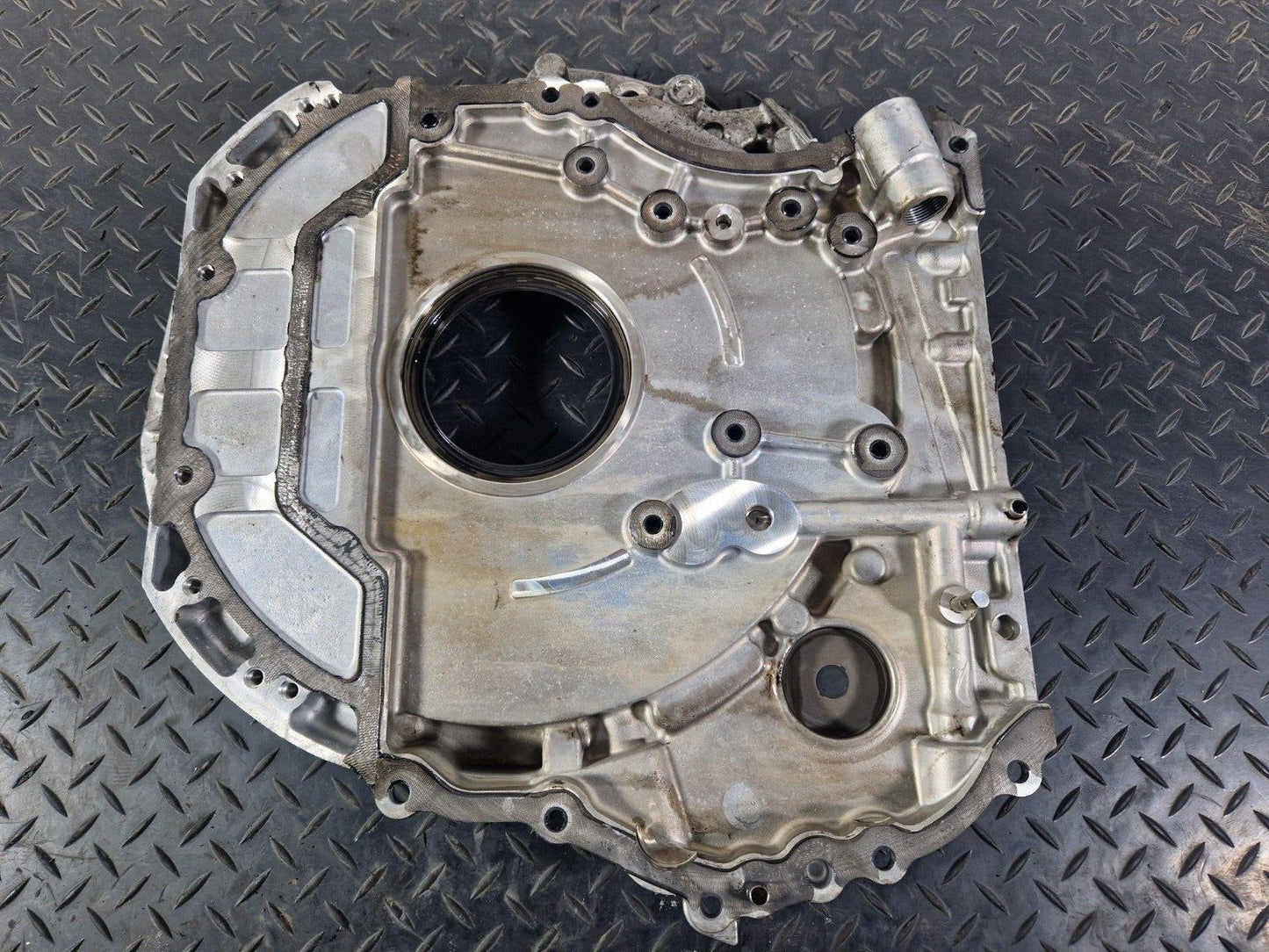 19-ON MERCEDES BENZ B CLASS W247 GENUINE CRANKSHAFT HOUSING COVER A6540101301