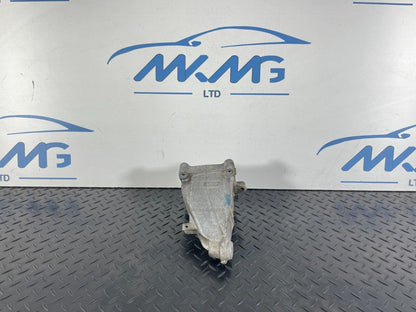 14-21 MERCEDES BENZ C350e W205 GENUINE ENGINE MOUNT RIGHT A2742234304