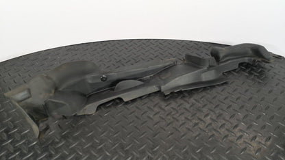 16-19 AUDI A4 B9 S-LINE GENUINE RIGHT DRIVER SIDE WING RUBBER SEAL 8W0821170