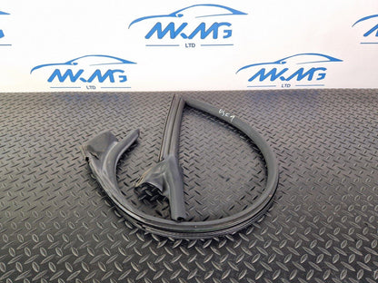 15-18 AUDI A7 4G GENUINE OEM FRONT RIGHT O/S UPPER DOOR RUBBER SEAL 4G8845354J