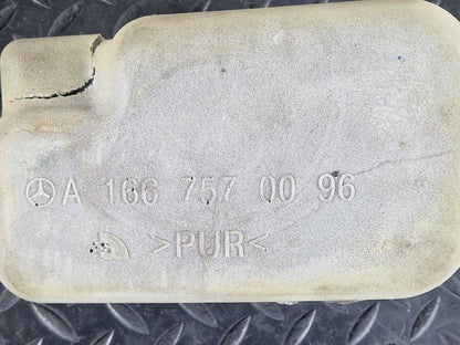 11-19 MERCEDES BENZ ML W166 OEM TAILGATE BOOTLID REAR LOCK FOAM  A1667570096