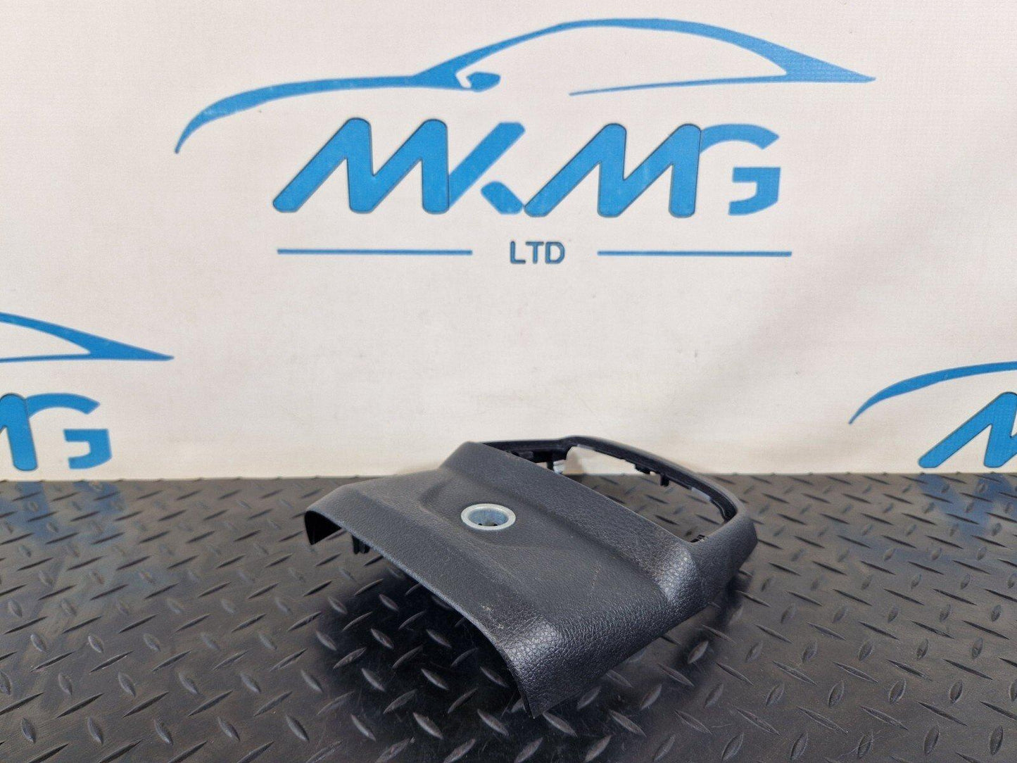 14-21 BMW 2 SERIES 218d GRAN TOURER F46 OEM REAR CENTRE CONSOLE TRIM 9319567