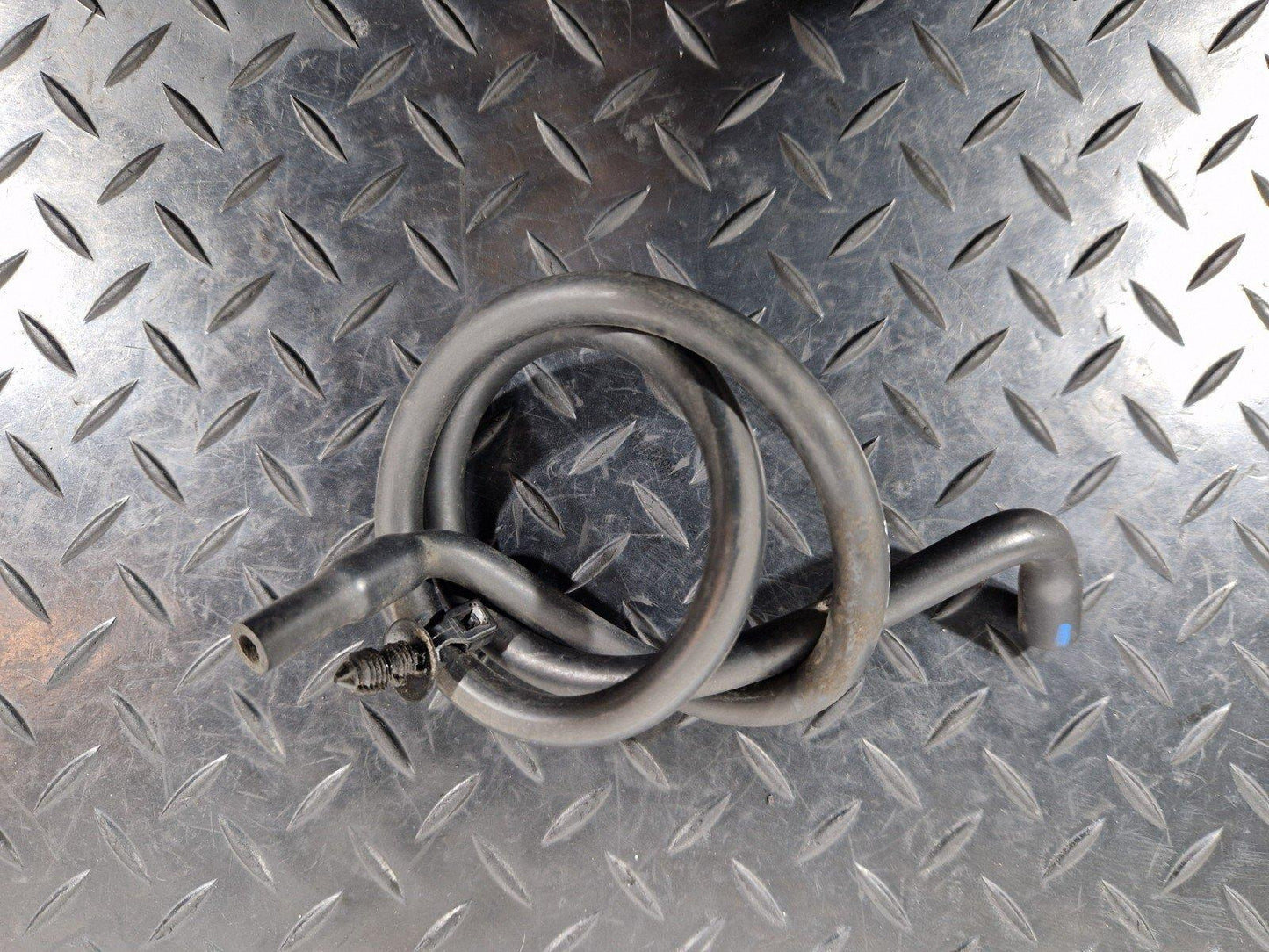 16-23 AUDI S5 COUPE GENUINE HEADLIGHT WASHER HOSE NOZZLE PIPE LINE 8W0941717A