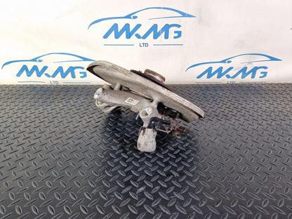 16-19 AUDI A4 B9 S-LINE N/S/R REAR LEFT SIDE WHEEL HUB & BEARING 8W0505435T