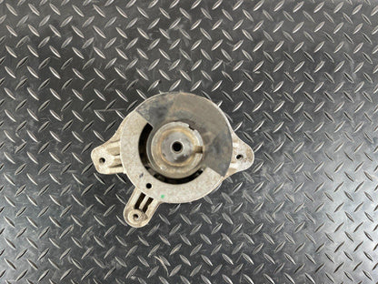 14-21 MERCEDES BENZ C350e W205 PETROL ENGINE SUPPORT MOUNT BRACKET A2052400200