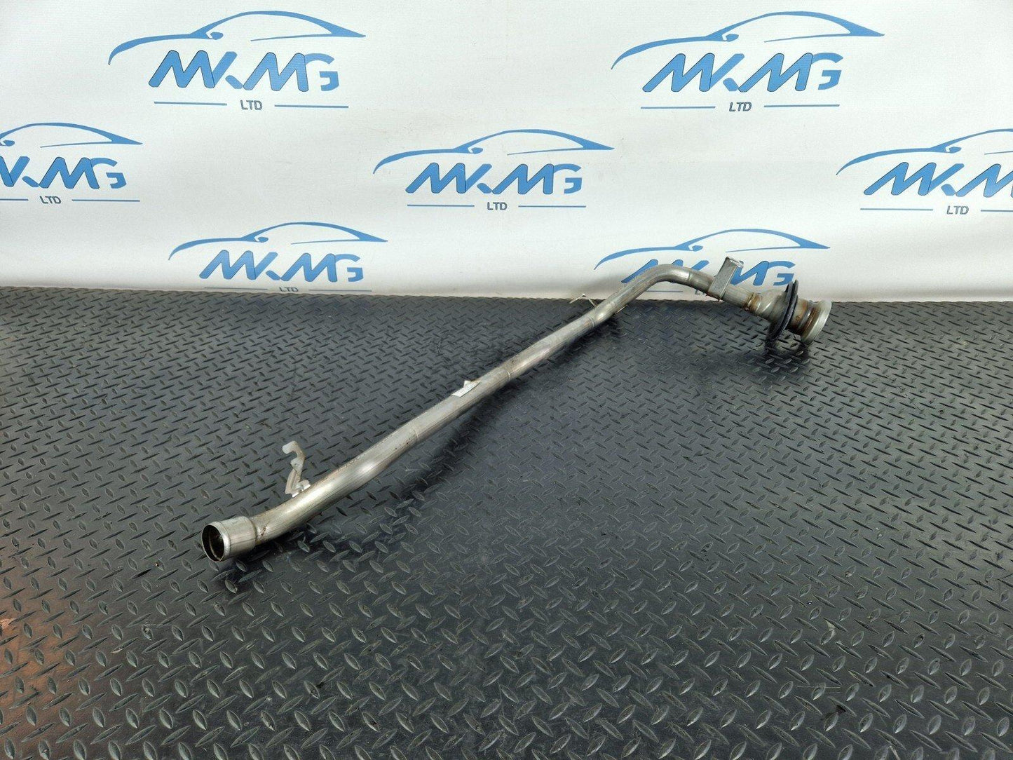11-19 MERCEDES BENZ ML W166 OEM DIESEL FUEL FILLER NECK PIPE HOSE A2464701220