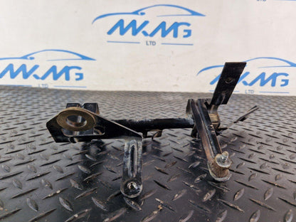 10-18 VW TOUAREG 7P GENUINE AUXILIARY WATER PUMP BRACKET 7P0819545B